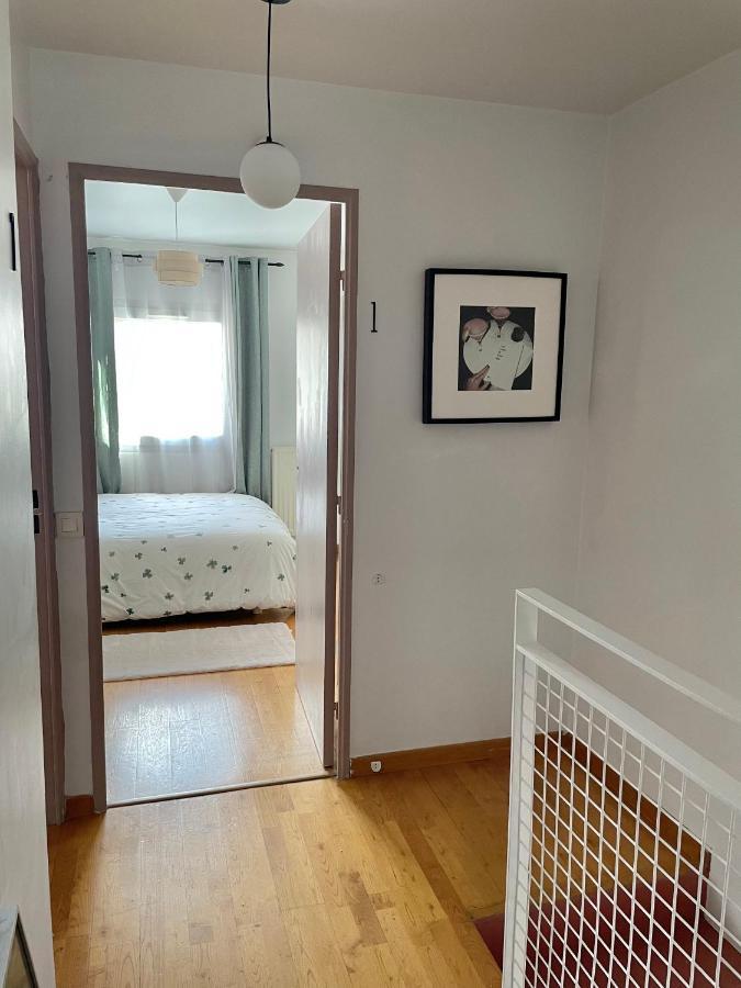 Апартаменты Le Duplex Paris Basilique Stade De France Сен-Дени Экстерьер фото